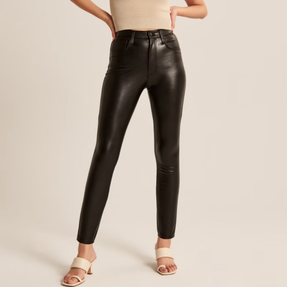 Abercrombie & Fitch Vegan Leather Skinny Pant